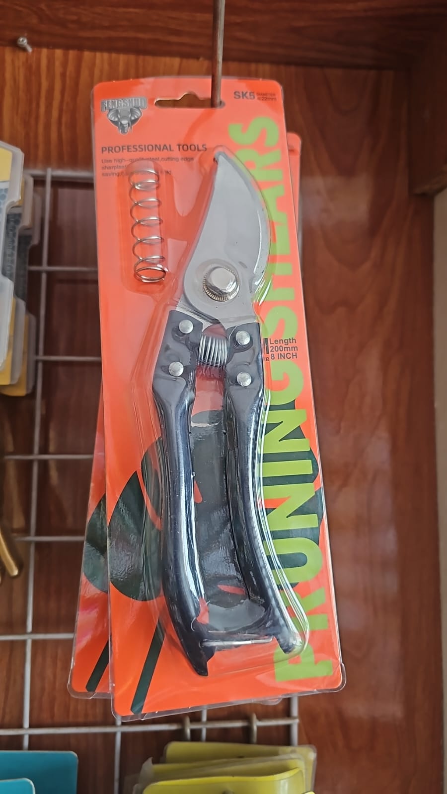 Plant Pruner – Perfect Tool for Small Plants & Precise Cutting